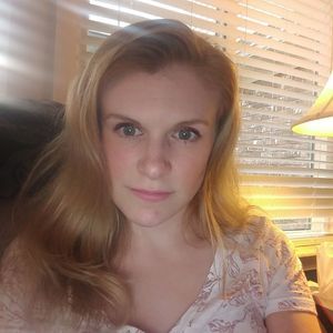 Meet your Posher, Carissa